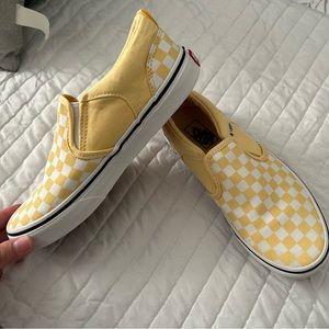 Light yellow white slip on vans